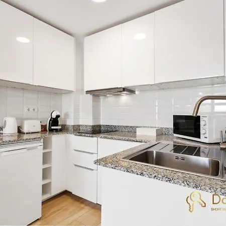 Cozy Apartment With Sea View And Private Parking In Fuengirola Exterior photo