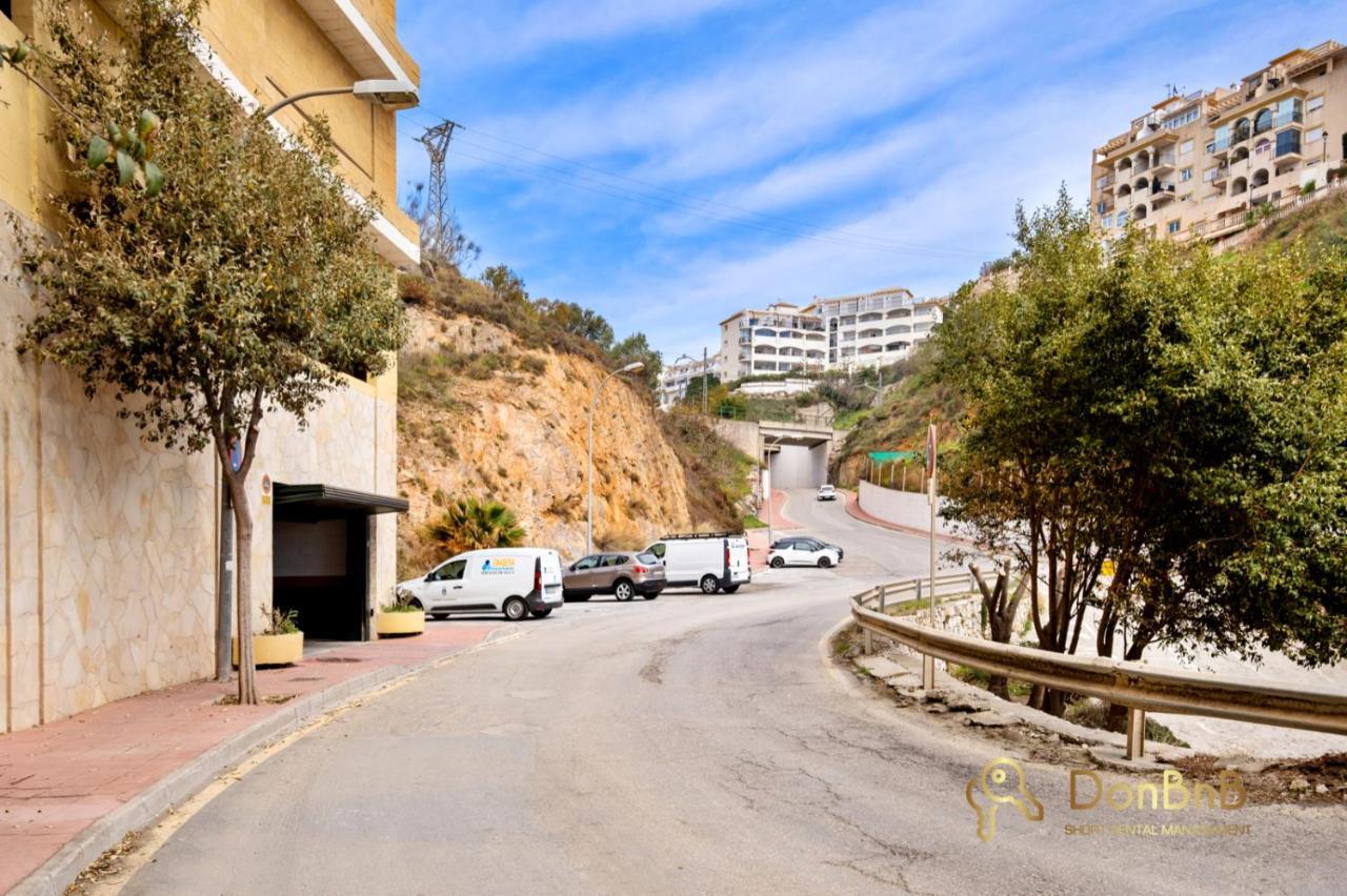 Apartamento Cozy With Sea View And Private Parking In *