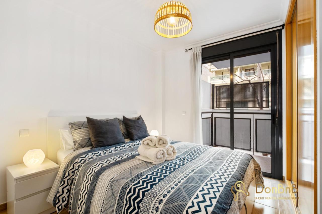 Cozy With Sea View And Private Parking In Apartment Fuengirola