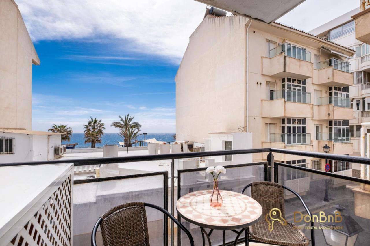 Apartamento Cozy With Sea View And Private Parking In
